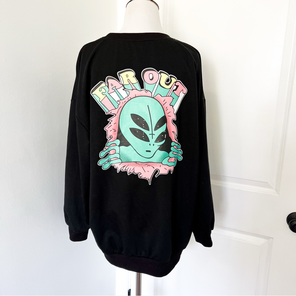 Black Graphic Alien Sweater